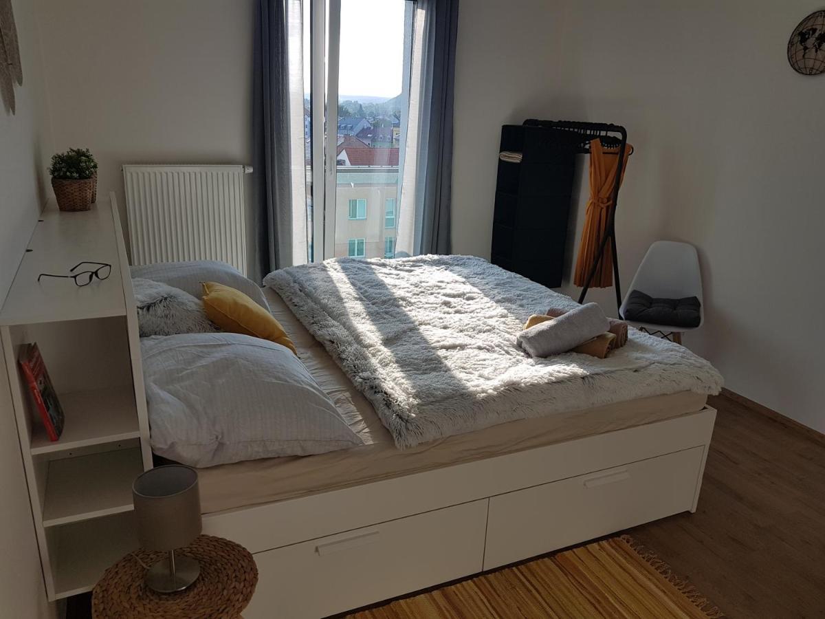 Kavi Apartments #1, Top Sunset View بلزن المظهر الخارجي الصورة