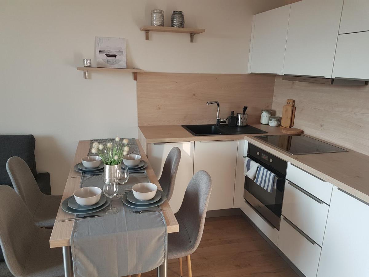 Kavi Apartments #1, Top Sunset View بلزن المظهر الخارجي الصورة