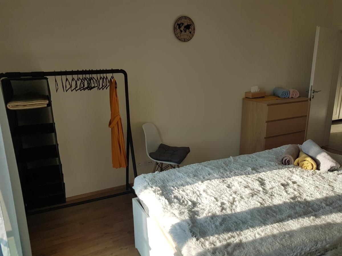 Kavi Apartments #1, Top Sunset View بلزن المظهر الخارجي الصورة