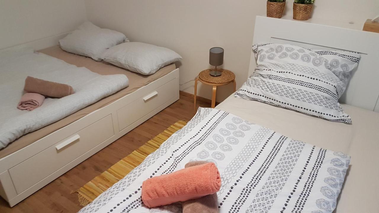Kavi Apartments #1, Top Sunset View بلزن المظهر الخارجي الصورة