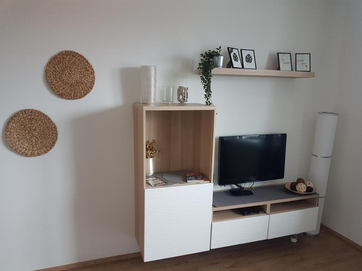 Kavi Apartments #1, Top Sunset View بلزن المظهر الخارجي الصورة